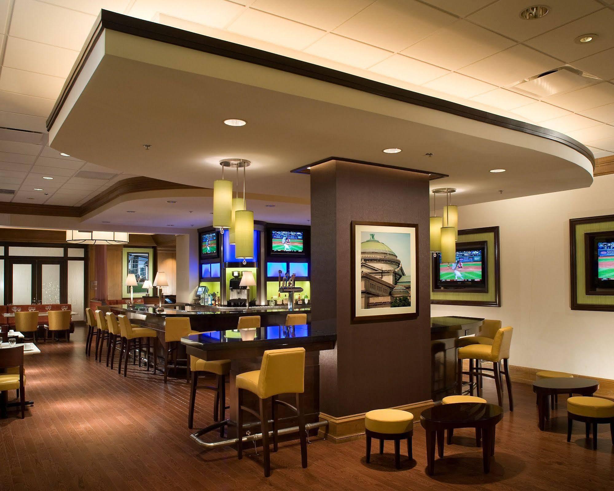 Courtyard By Marriott Chicago At Medical District-Uic Hotel Ngoại thất bức ảnh